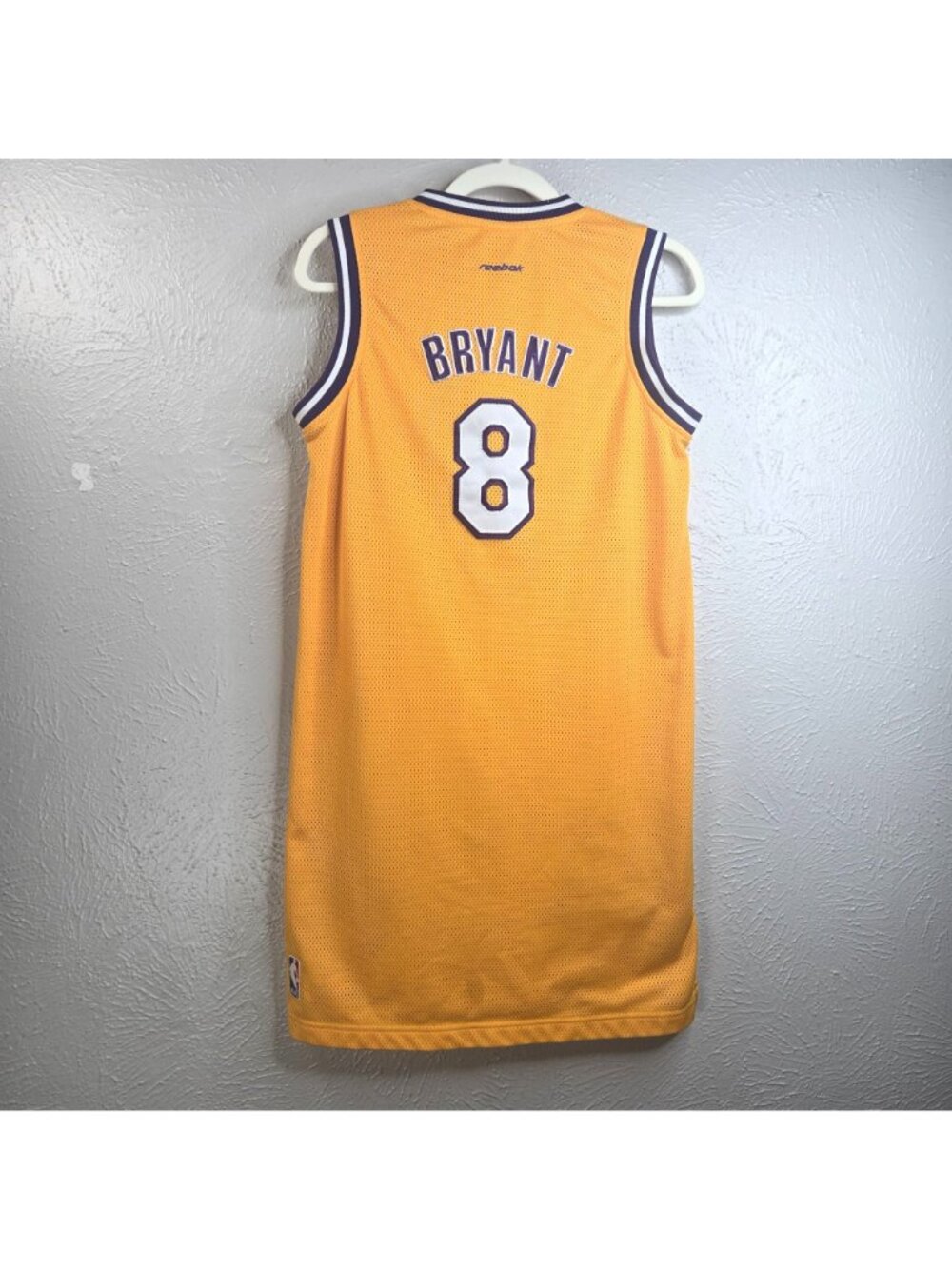 Los Angeles Lakers Kobe Bryant Vintage Reebok Jersey Dress #8 Gold Y2K Retro L - Picture 3 of 11